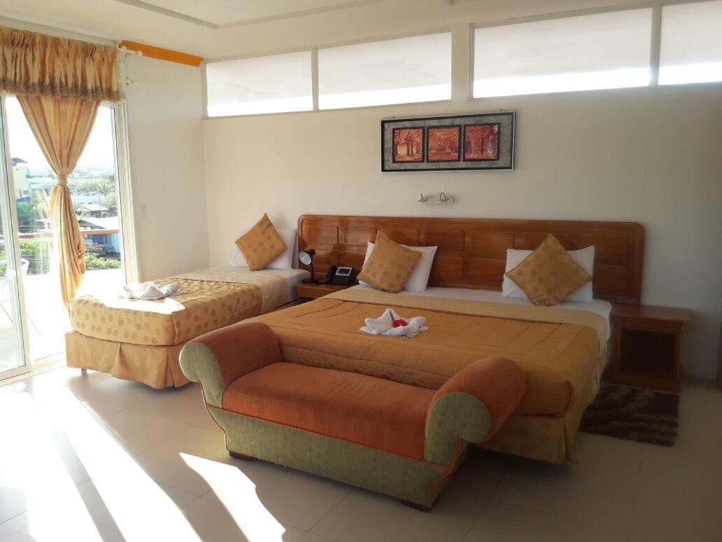 Hotel Dejavu Пуэрто-Айора Экстерьер фото